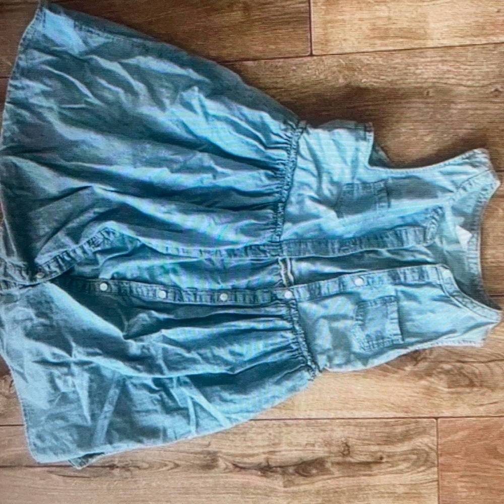 Oshkosh Bgosh Denim Light was dress size 7